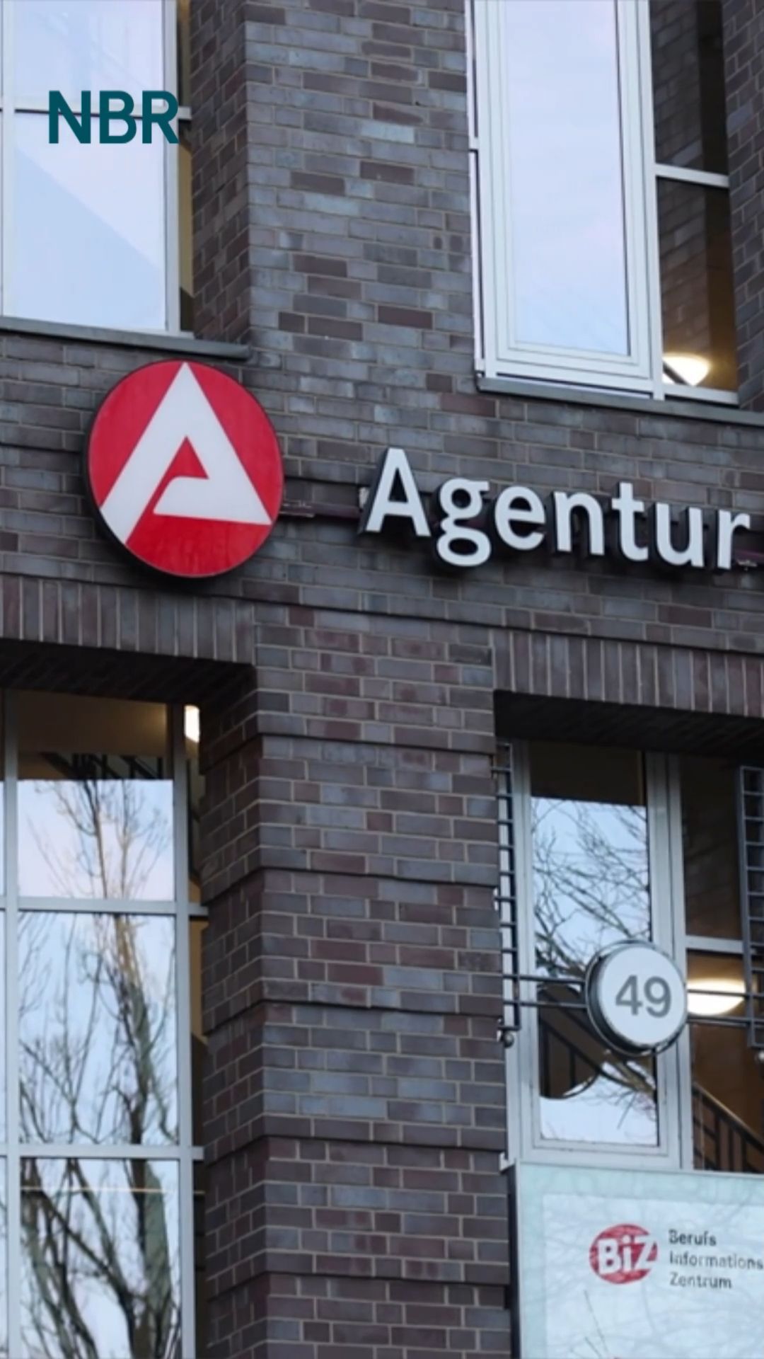 Video: Grundsicherung: So viel Geld wird ausgezahlt | Reform des Bürgergelds