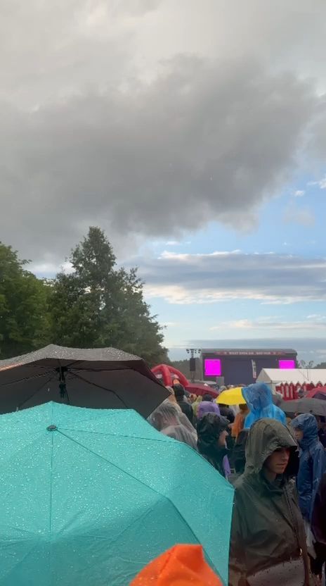 Wiley-Open-Air-wegen-Gewitterwarnung-unterbrochen