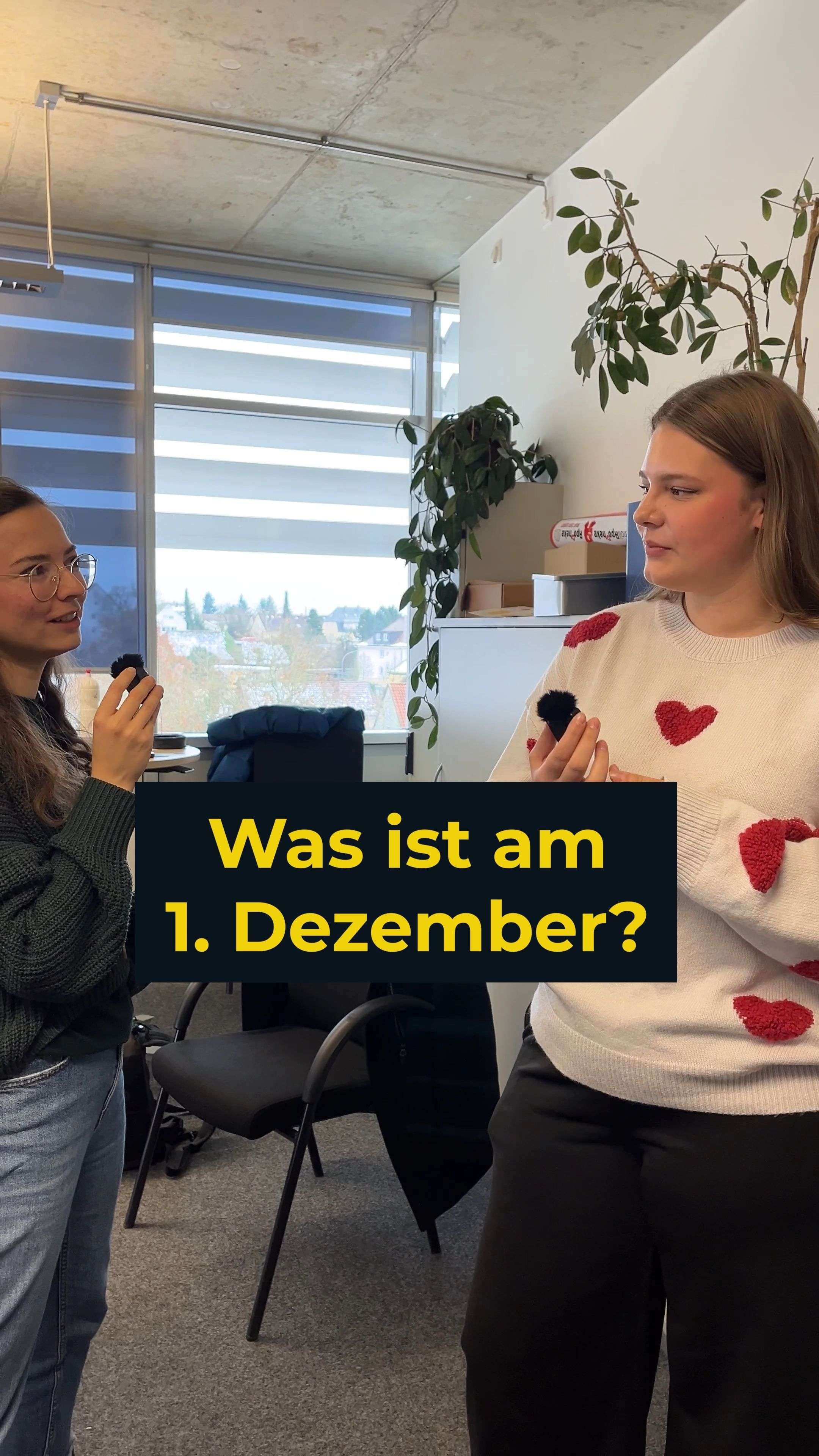 Video: Welt-Aids-Tag: Wovor schützen Kondome?