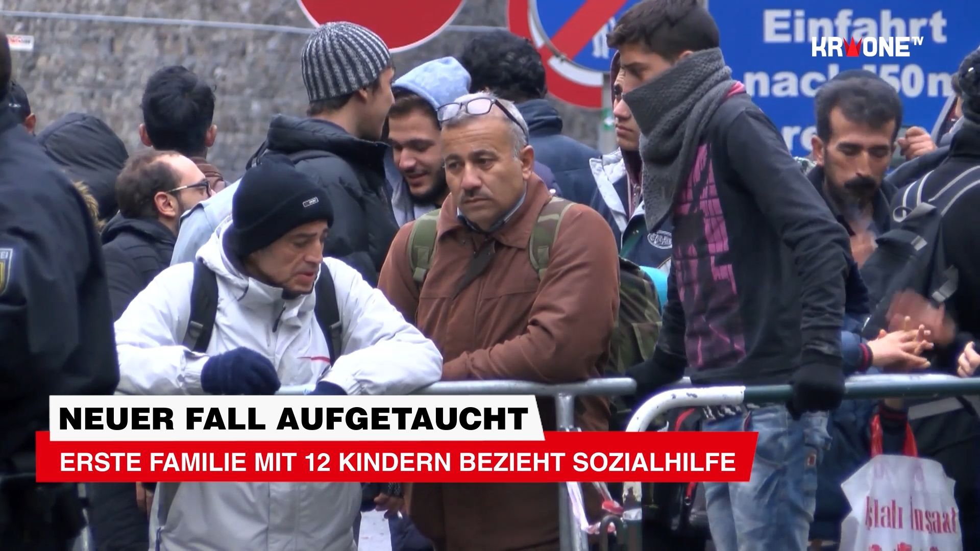 Video: Erste Familie mit 12 Kindern bezieht Sozialhilfe