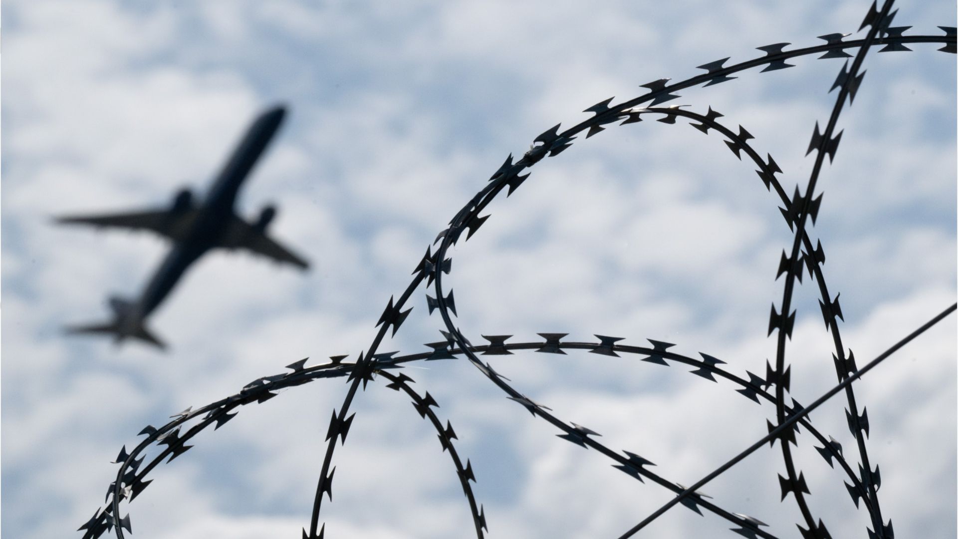 Viele Abschiebe-Versuche in Bayern scheitern: Das sind die Gründe