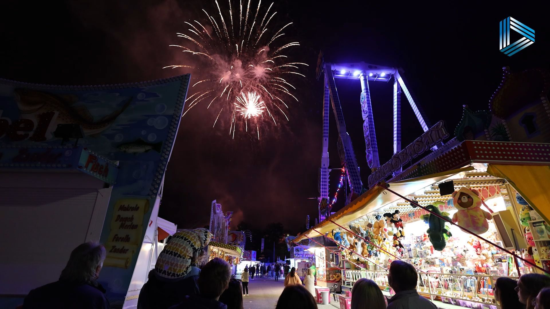 Video: Feuerwerk zum 75. Volksfestjubiläum in Cham