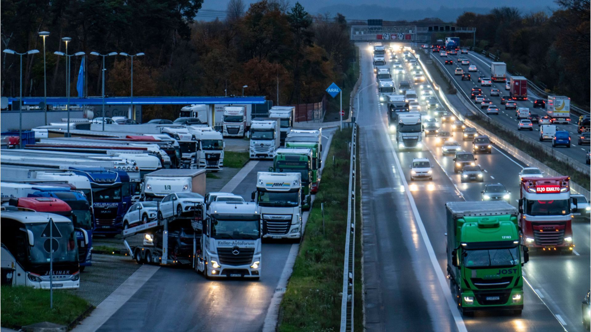 Video: Lkw müssen nachts viel zu oft gefährlich parken