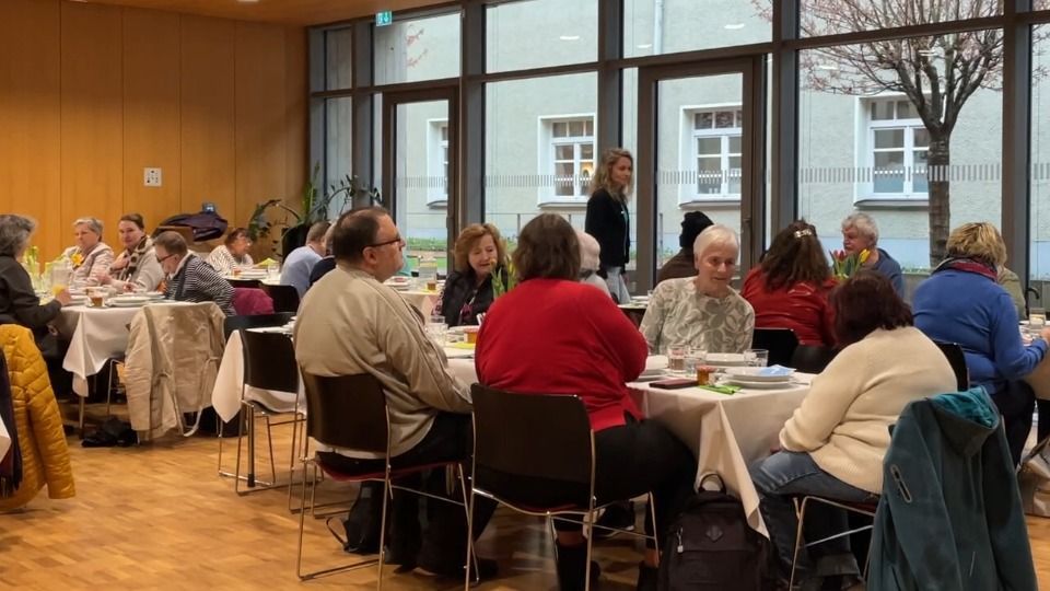 Video: Ma(hl) mitanand – Drei Gänge gegen Vereinsamung