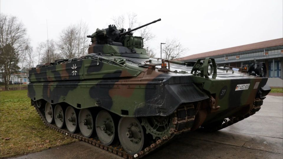 Rheinmetall will 20 weitere Panzer an Ukraine liefern - BuzzClips