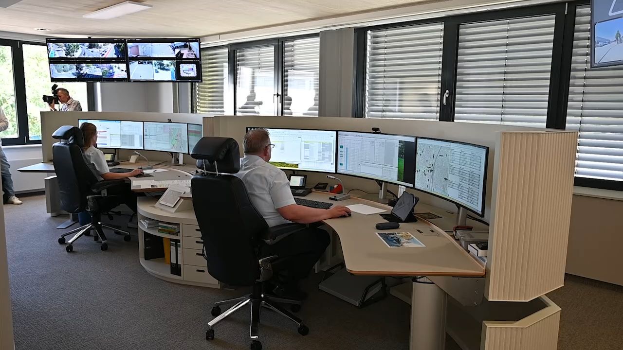 View into the modernized control center of the city buses