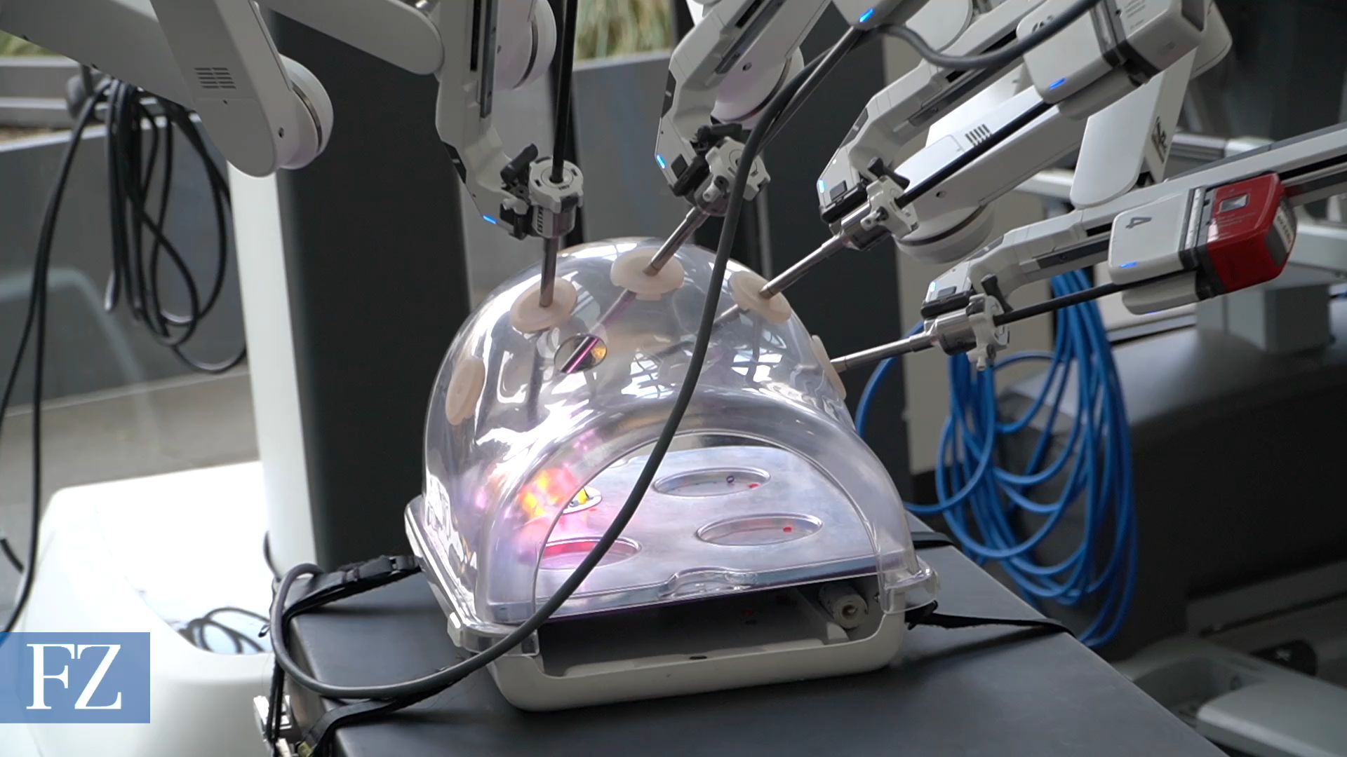 Neuer OP-Roboter im Klinikum Fulda vorgestellt