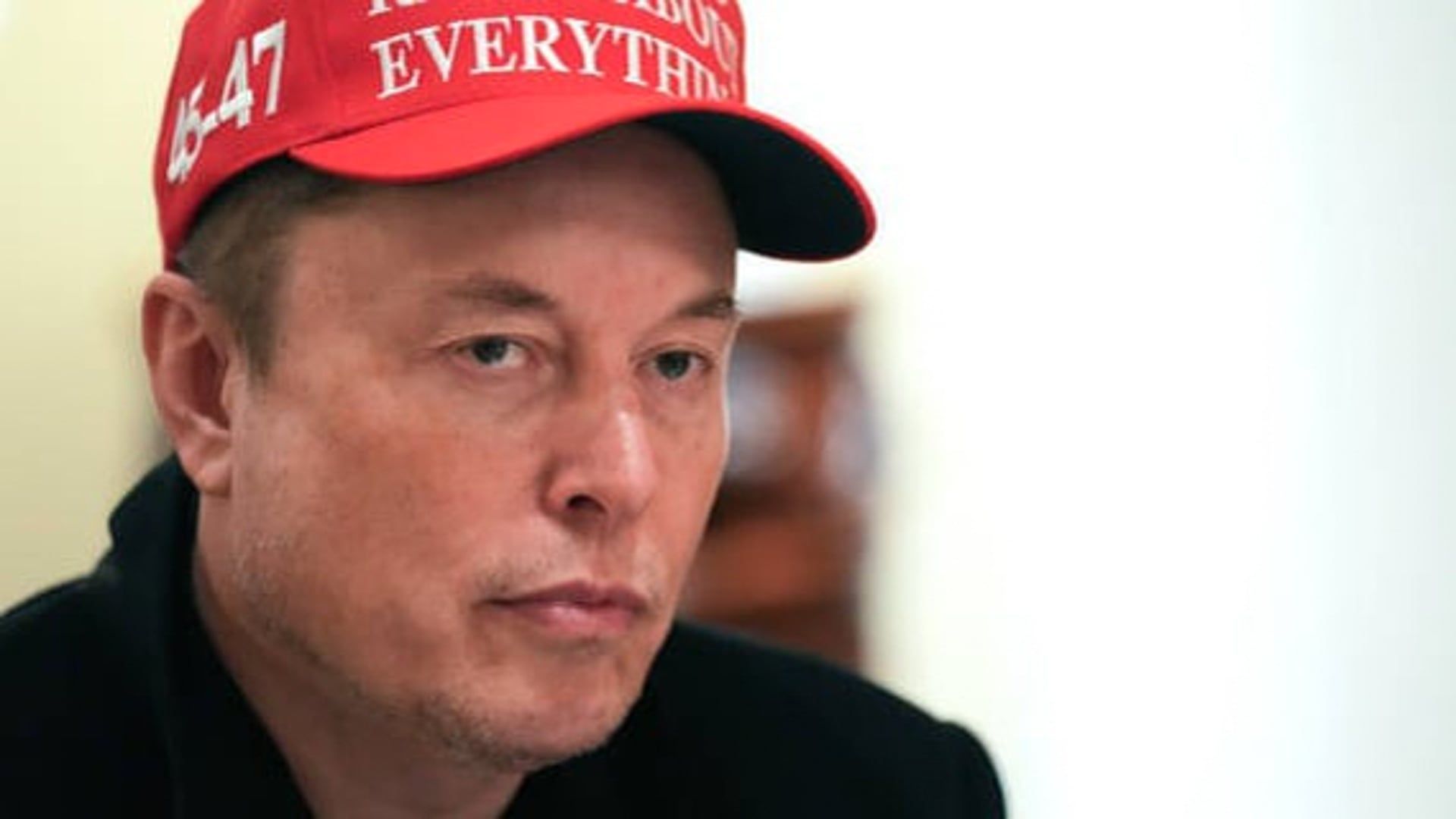 Video: Musk verlagert nach Gewinneinbruch den Schwerpunkt von DOGE auf Tesla