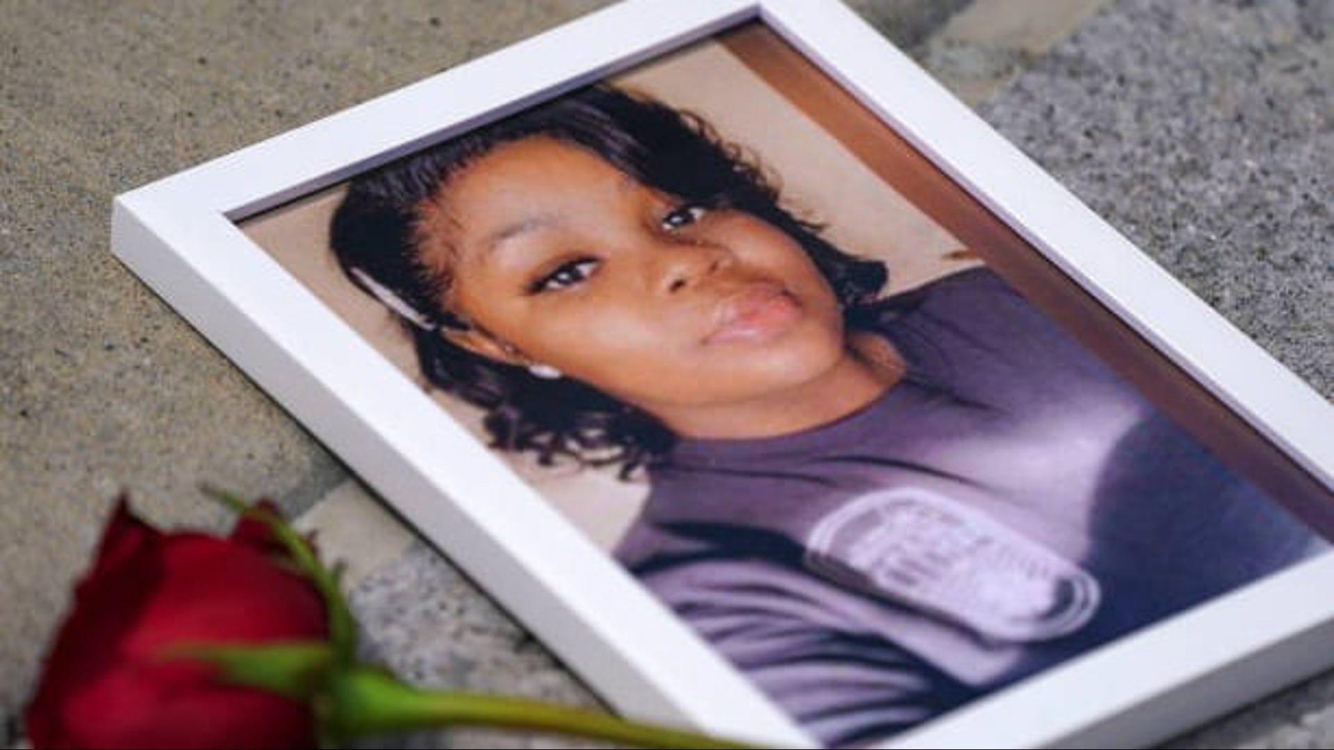 Video: Polizist zu 3 Jahren Gefängnis wegen Breonna Taylors Überfall verurteilt