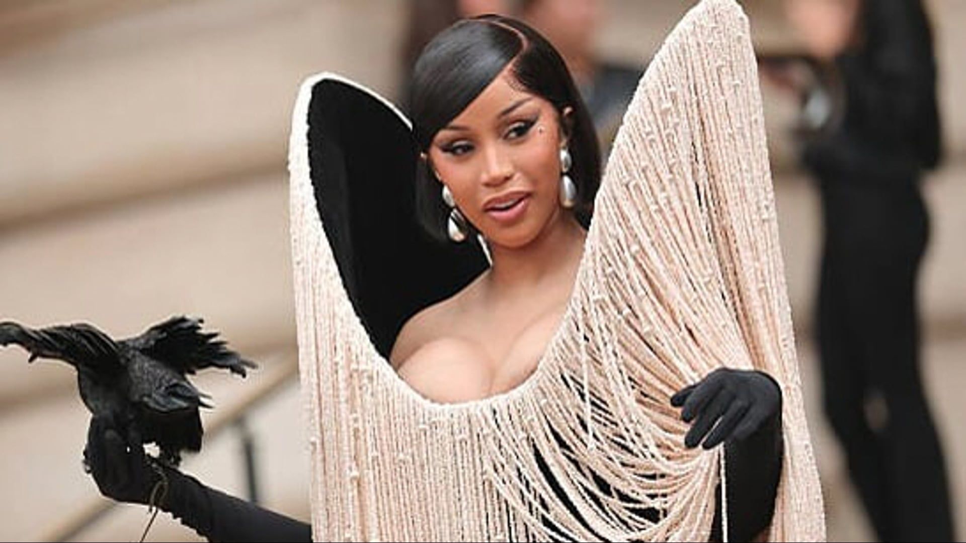Court rules in favor of Cardi B in lawsuit over assault on security guard