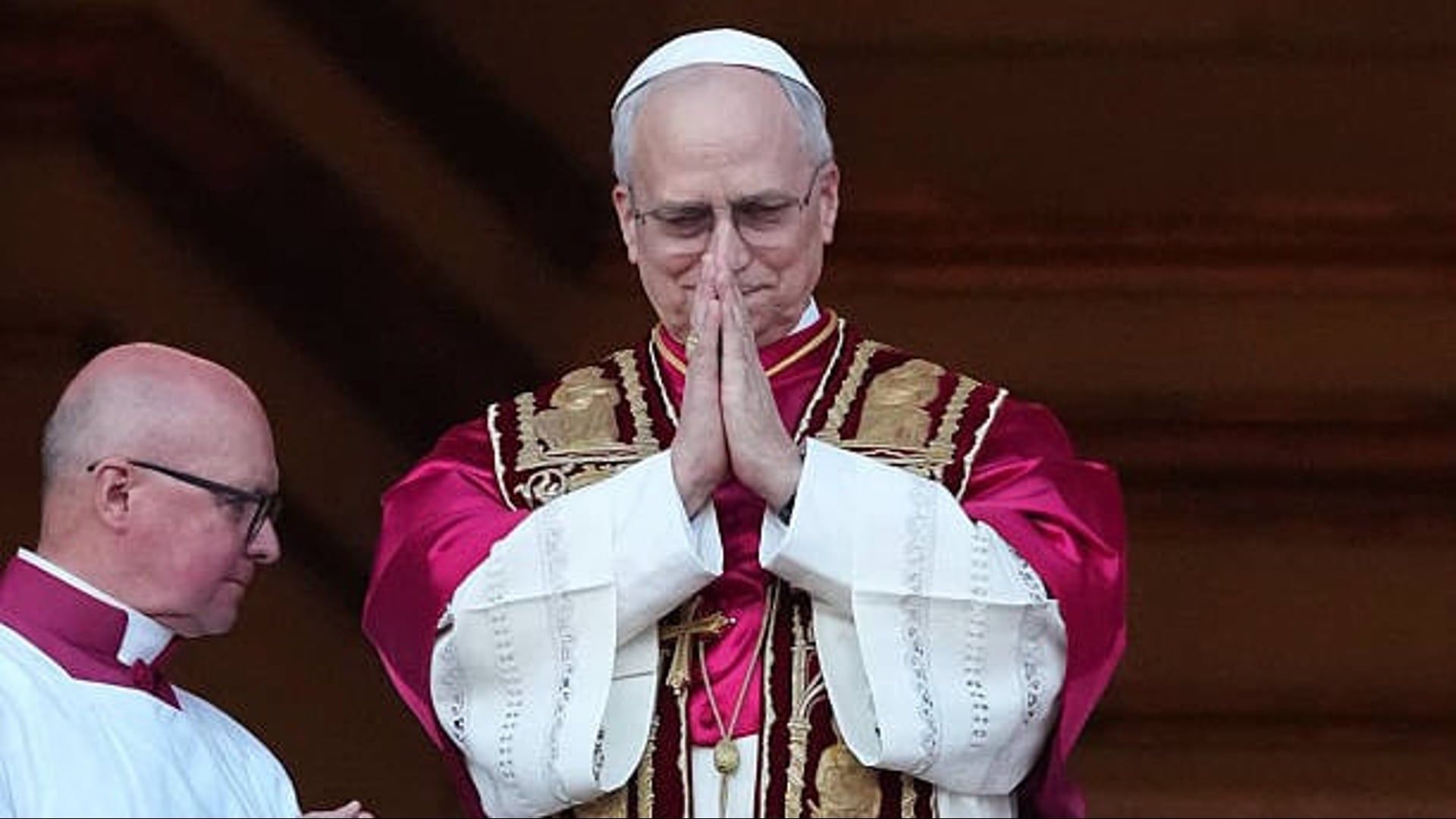 Video: Papst Leo drängt US-Bischöfe zur Auseinandersetzung mit Einwanderung und verteidigt Journalisten