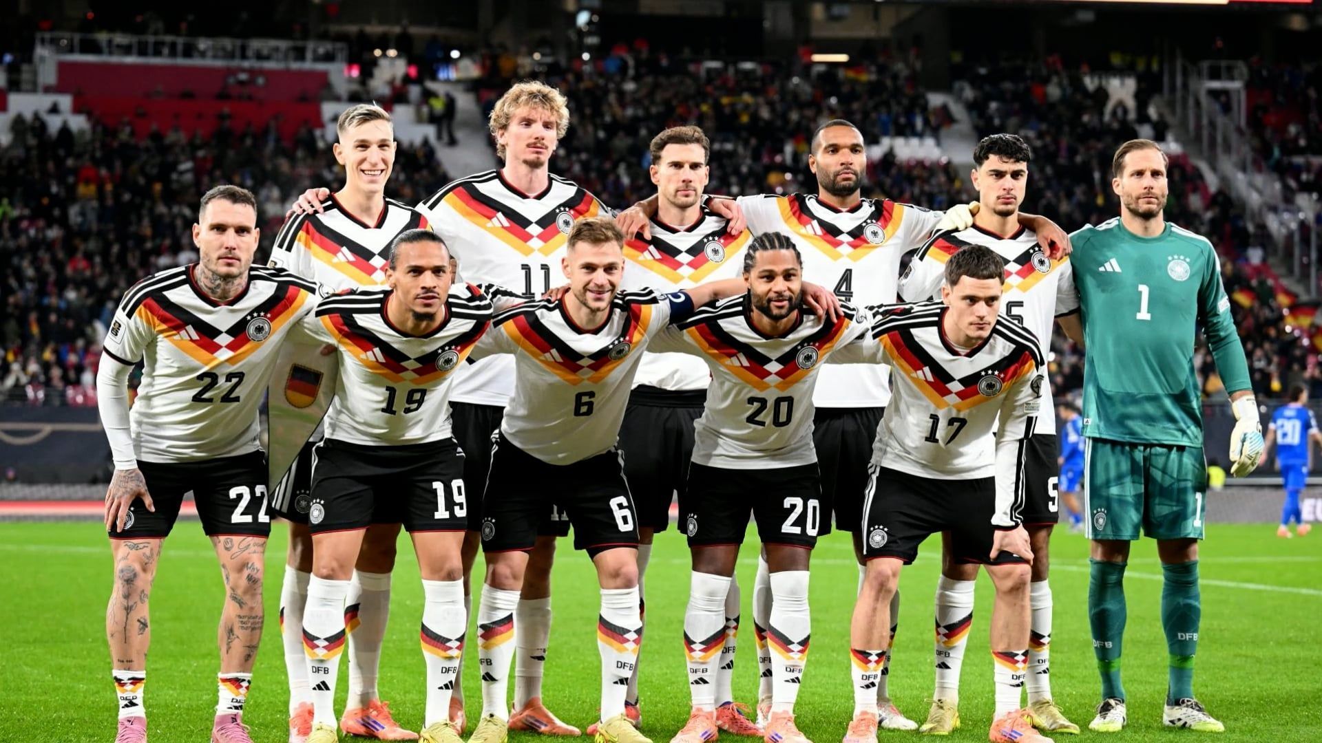 Deutsche Fußball-Elf feiert 6:0 Sieg gegen die Slowakei und bucht das WM-Ticket