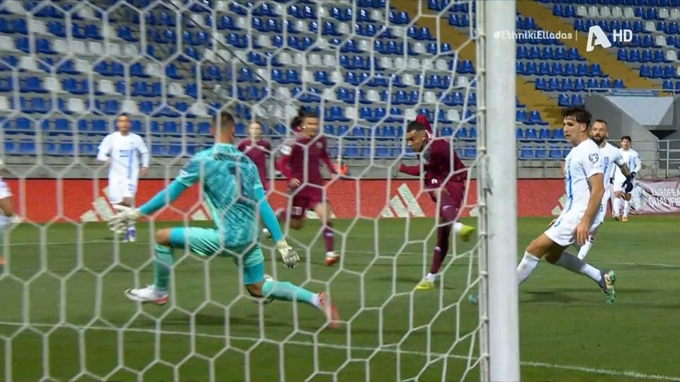 Αβίαστο λάθος Τσιμίκα, σωτήρια επέμβαση Βλαχοδήμου (VID)