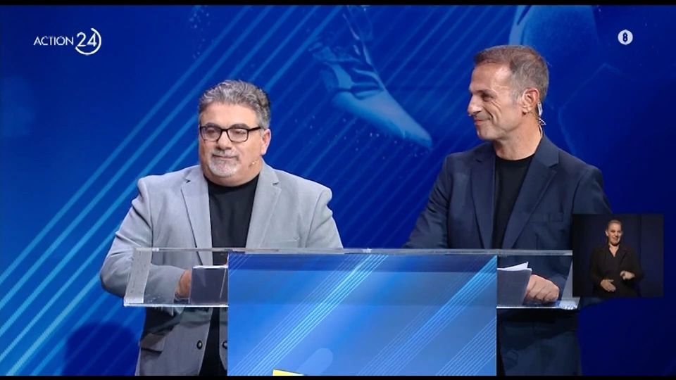 Τσόχος για Ντέμη: «Απαίτησε να είμαι εδώ γιατί είμαι ο μόνος παρουσιαστής που τον κάνει να φαίνεται ψηλός»