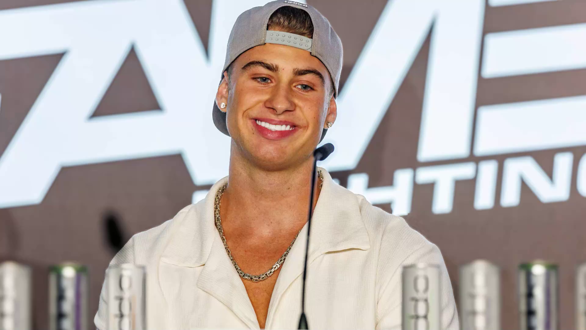 Daymian Weiß: Baby-Hammer? 