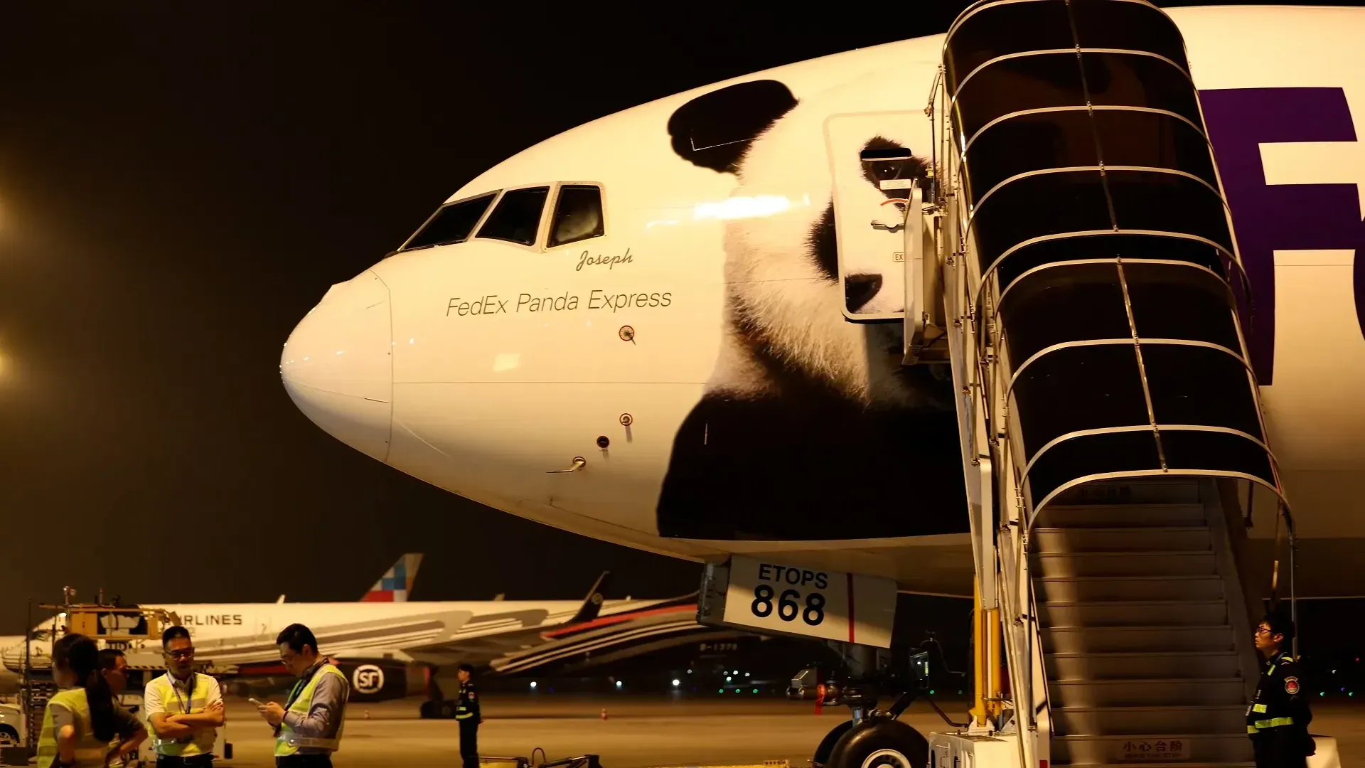 Video: Chinesische Große Pandas kommen für 10-jährigen Aufenthalt nach Atlanta