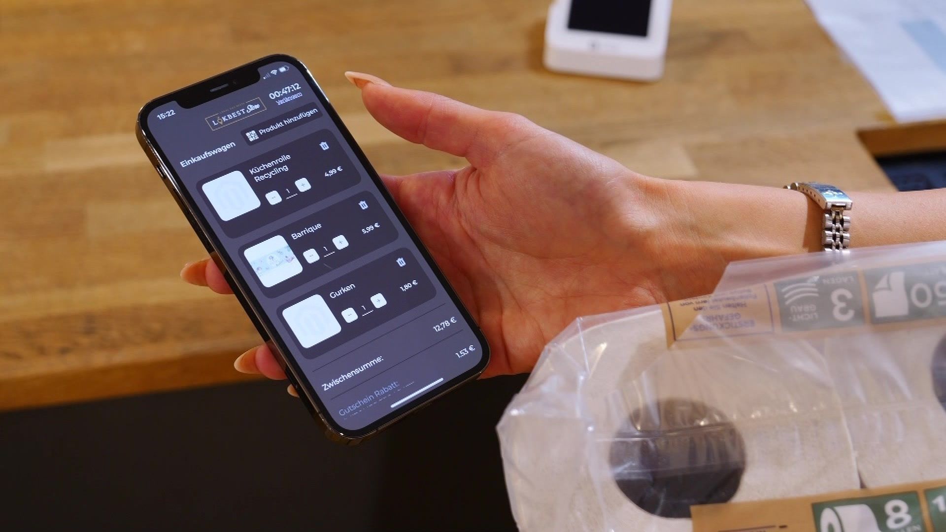 Video: Einkaufen per App: Shopping der Zukunft