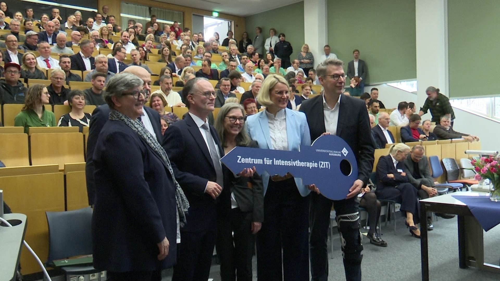 Video: Neues Intensivzentrum – Meilenstein für Augsburgs Klinikzukunft