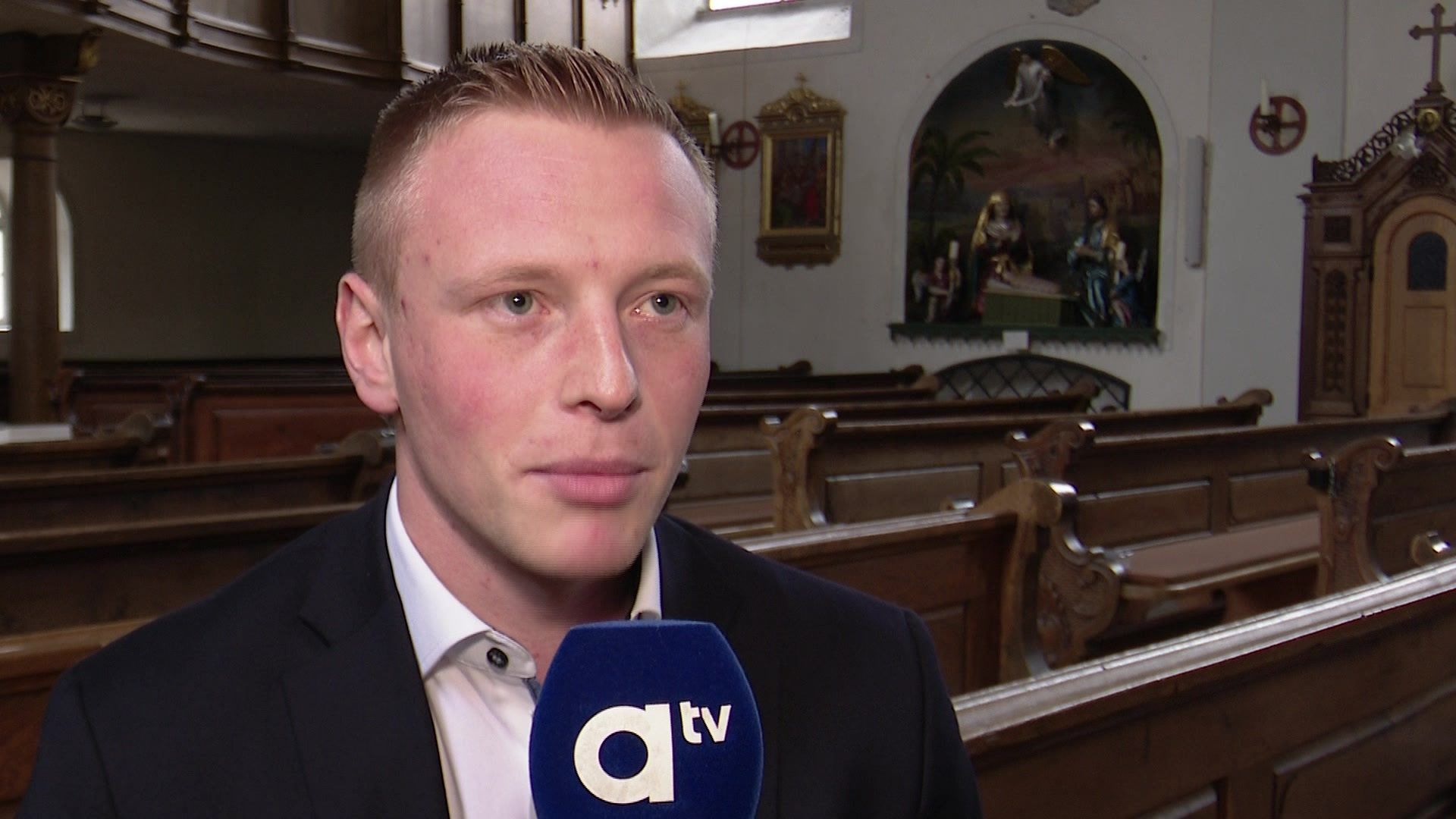 Video: 21-jähriger will Bürgermeister in Bubeheim werden