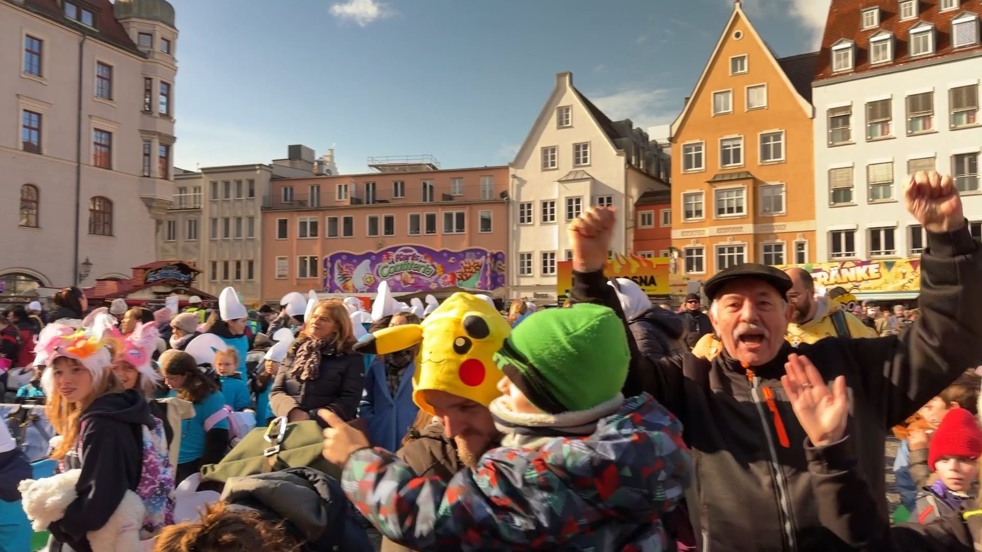 Video: Faschingsumzug in Augsburg