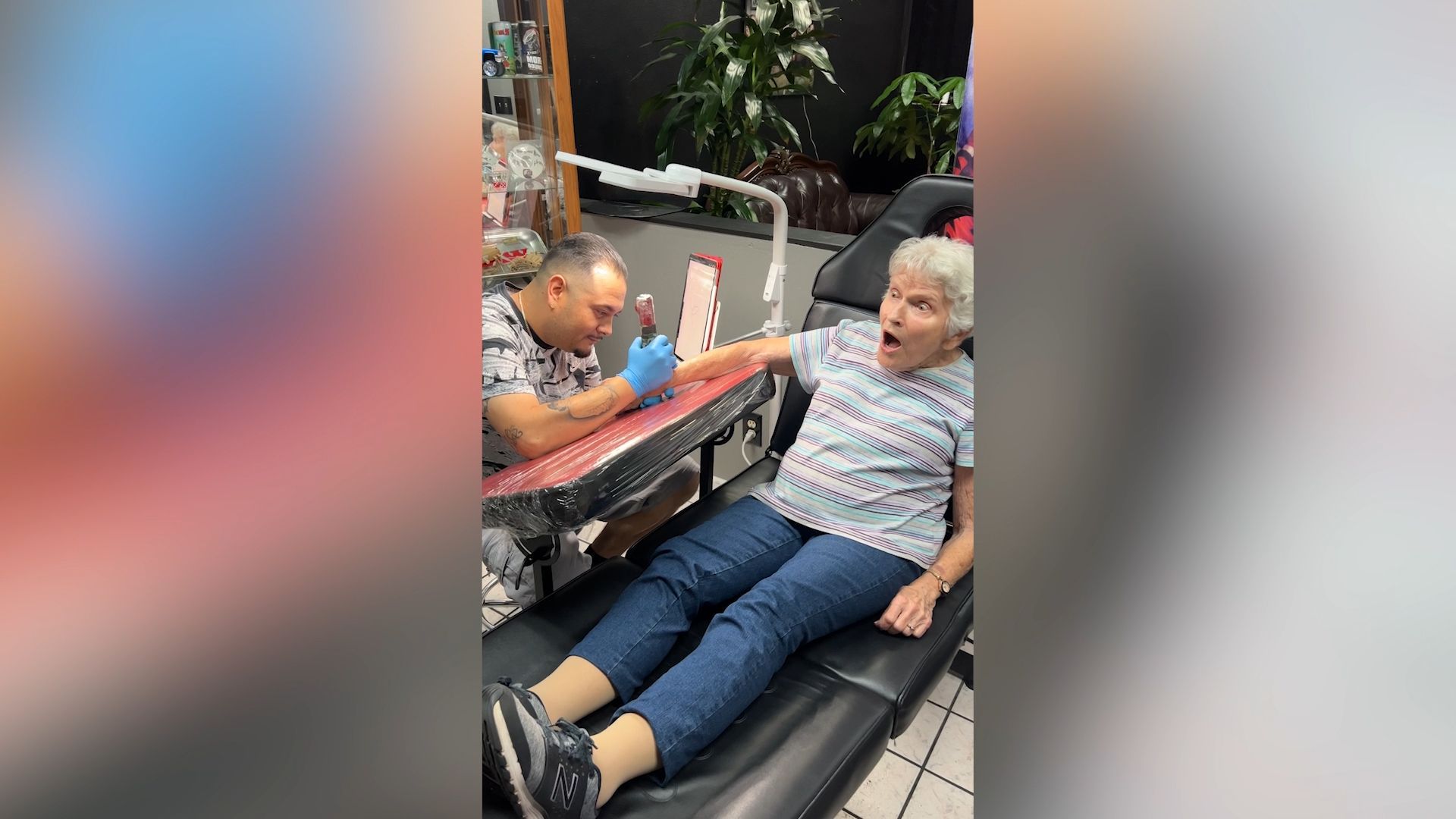 Rebellious granny persuades daughter and granddaughters to get a family tattoo