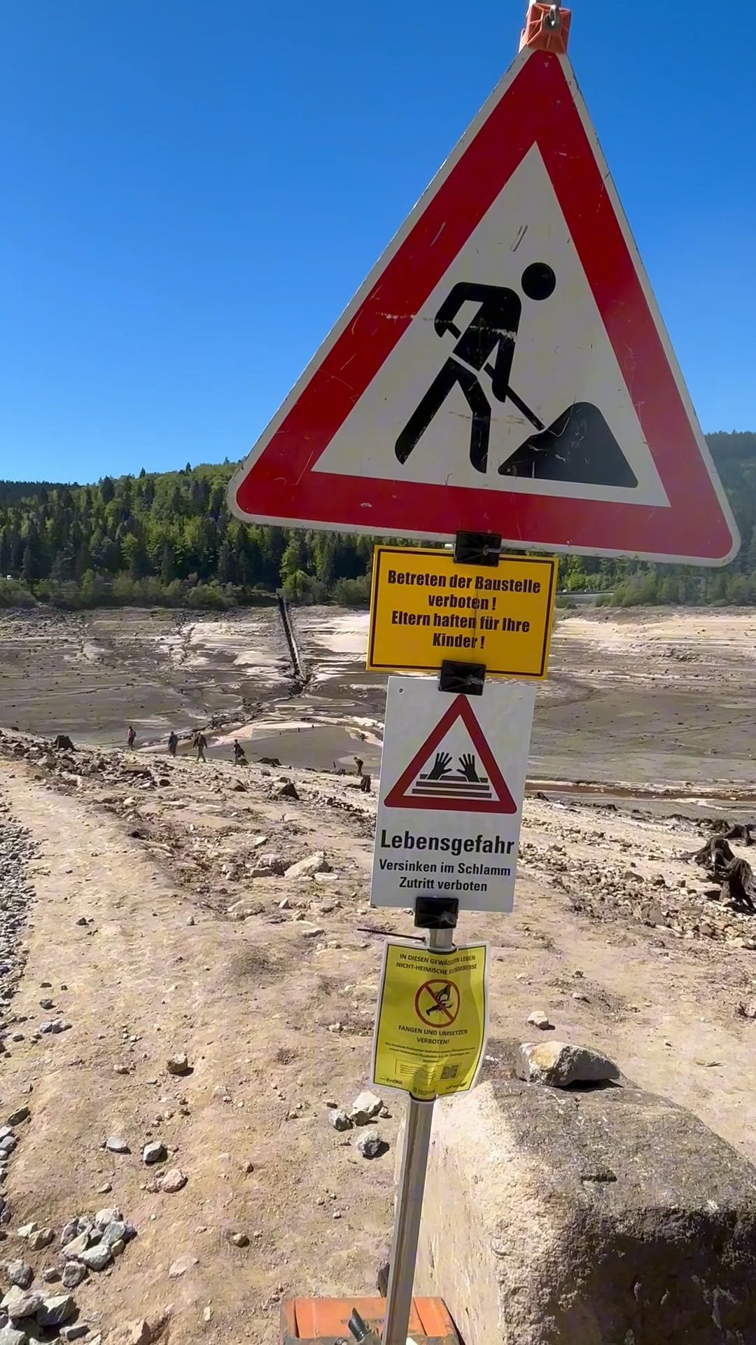 Video: Lebensgefahr Schwarzenbach-Talsperre: Besuch am 1. Mai vor Ort