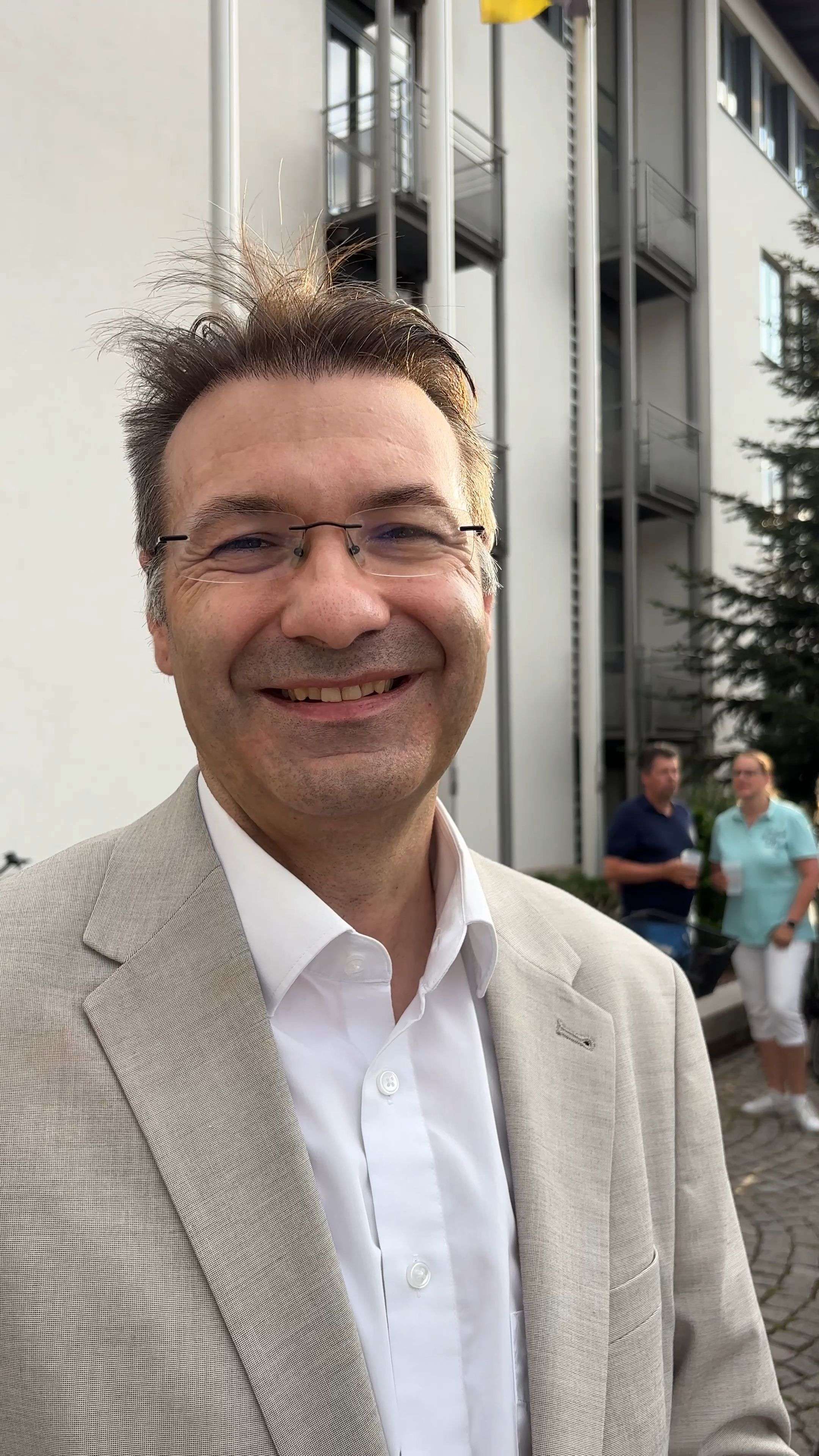 Video: Die ersten Worte des neuen OBs Frank Burkard in Stutensee