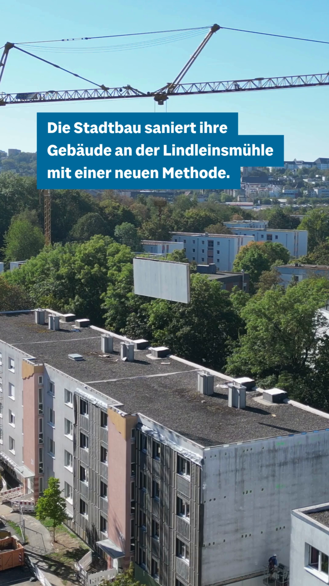 Video: Schwebende Häuserwände in Würzburg