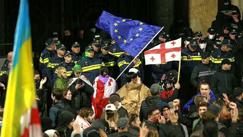 EU-Beitritt Georgiens: EU-Parlament übt Kritik an Rechtsstaatlichkeit und russischem Einfluss