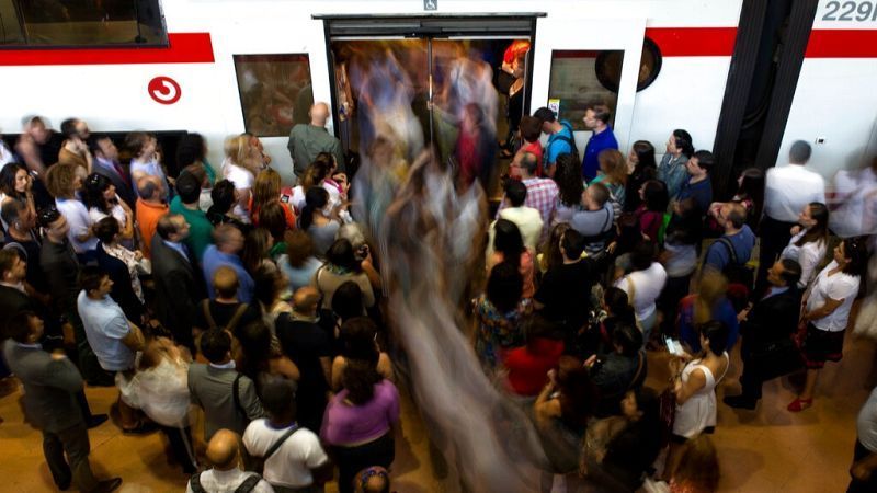 Fact check: In which EU country are trains most punctual?