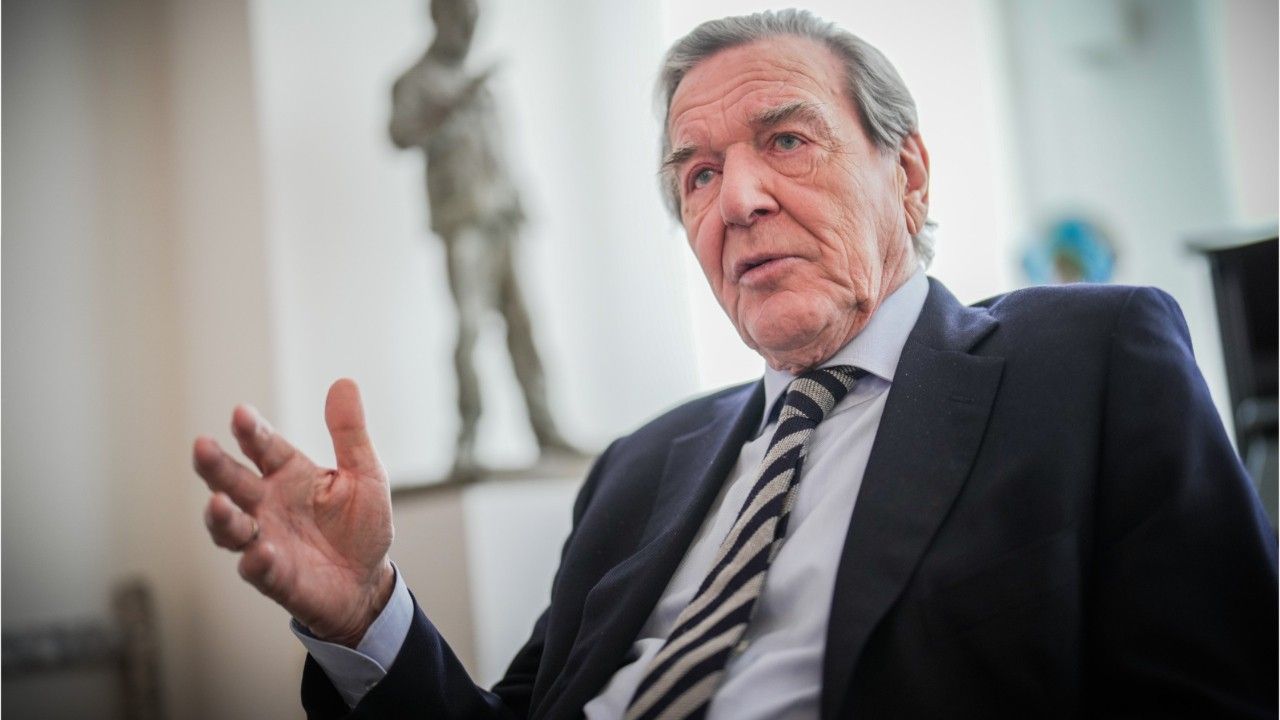 Schröder wirbt für Diplomatie: "Was soll Putin denn mit der ganzen Ukraine?"