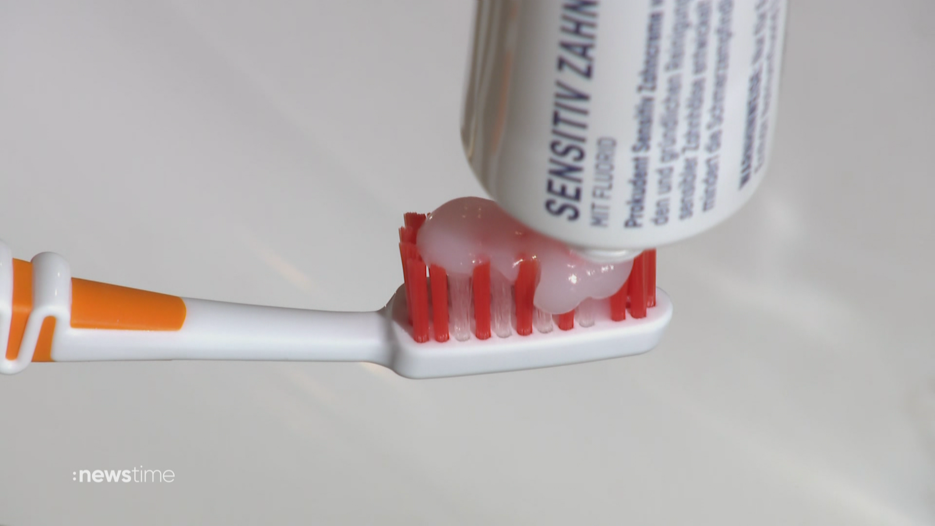 Stiftung Warentest prüft Sensitiv-Zahncremes: Das sind die wirksamsten Produkte