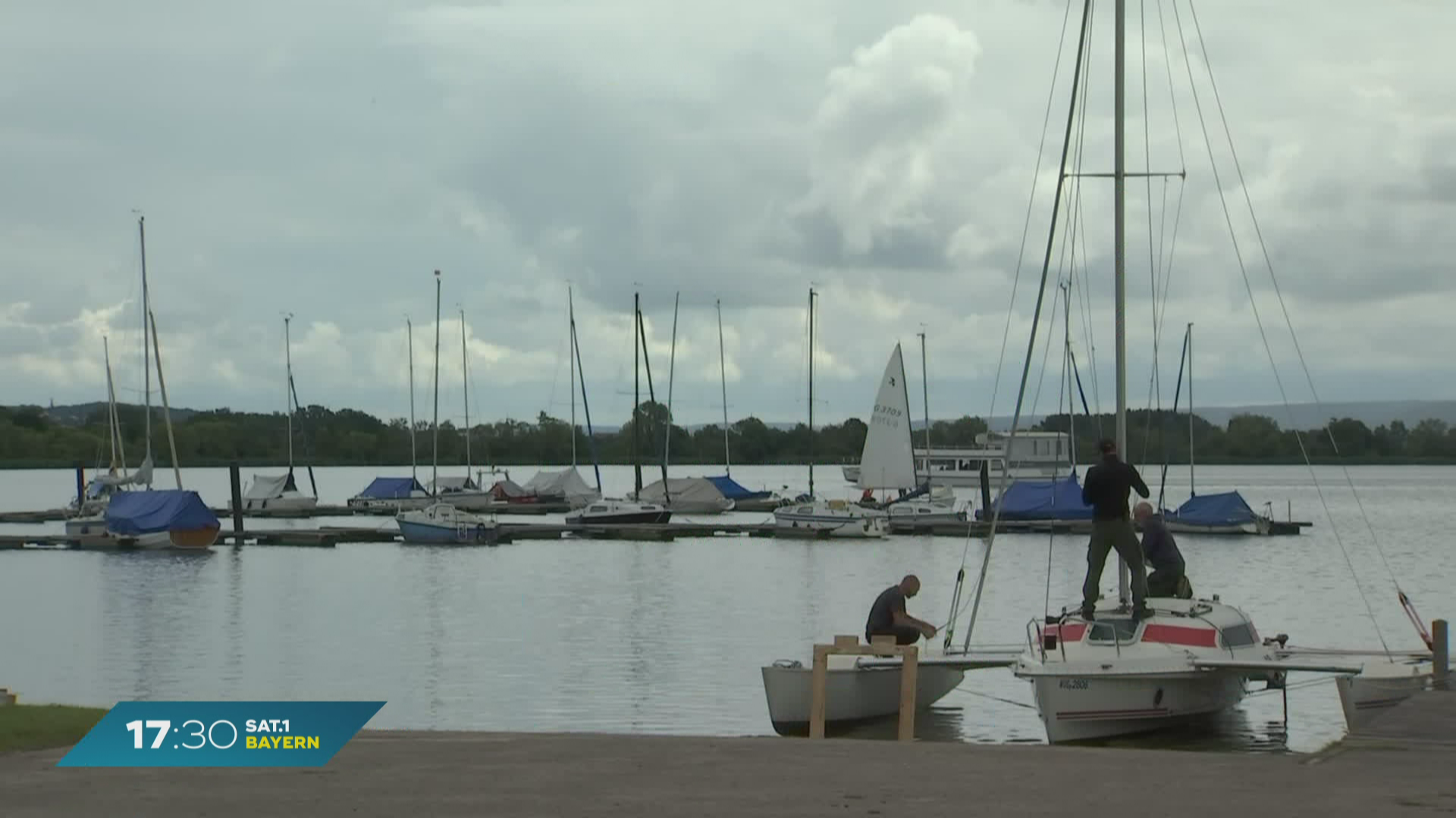 Badewarnung für Altmühlsee: Blaualgen-Belastung hoch