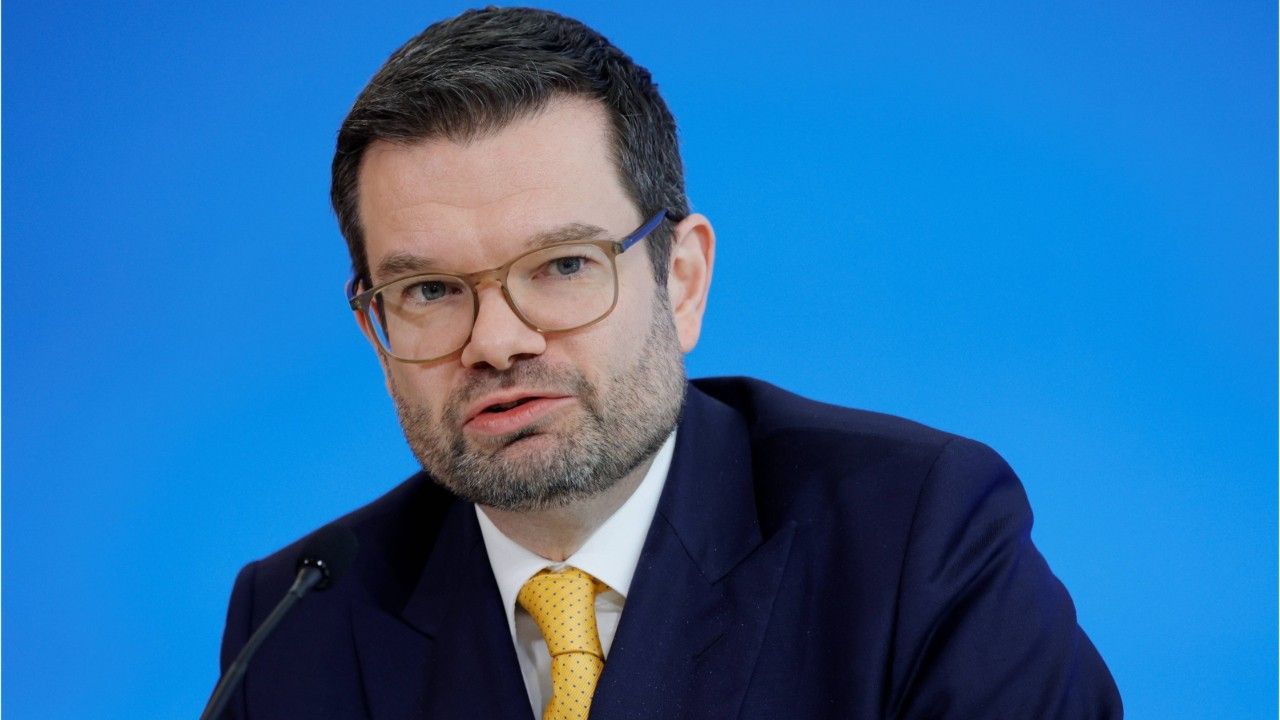 Schnellere Asylverfahren: Richterbund fordert 500 weitere Richter