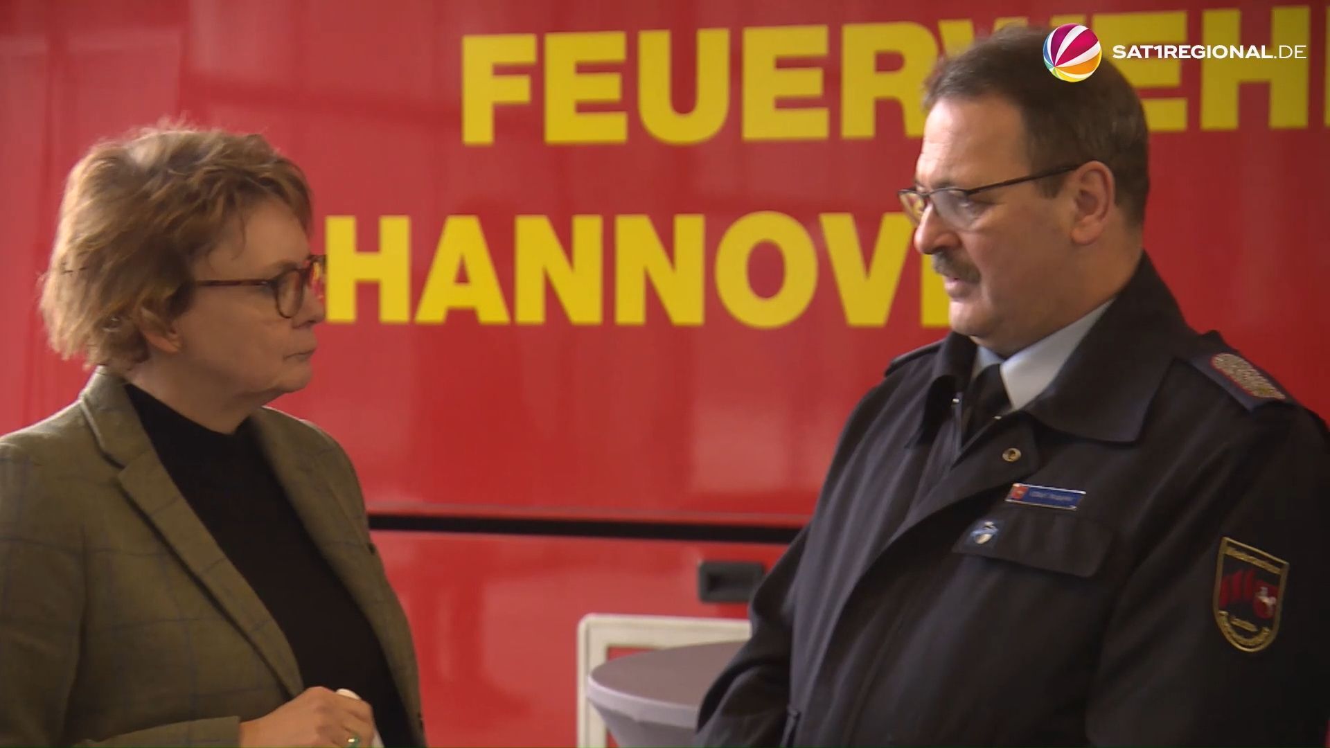 Gewalt gegen Einsatzkräfte: Innenministerin spricht mit Polizei, Feuerwehr und Co.