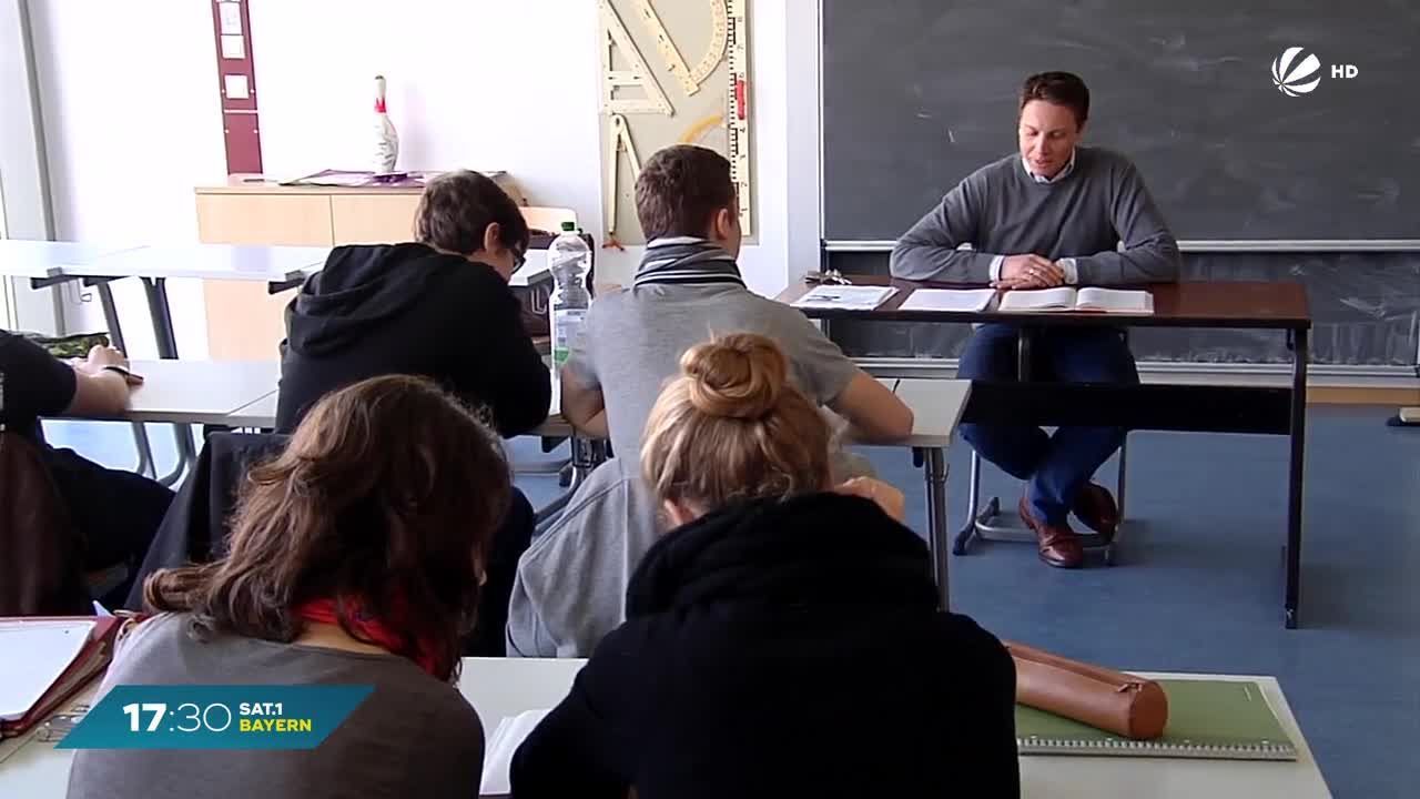 Weniger Lehrer in Bayern: Zahl der Bewerbungen geht stark zurück