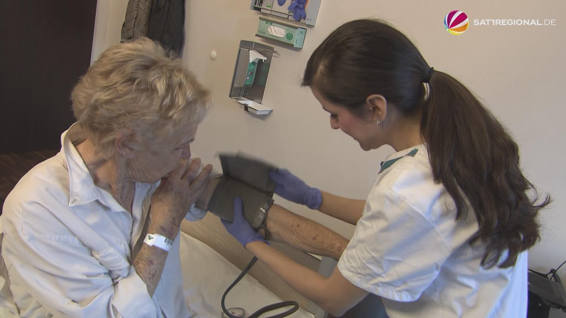 Video: Angewandte Pflegewissenschaft: Praxisnaher Studiengang in Hamburg