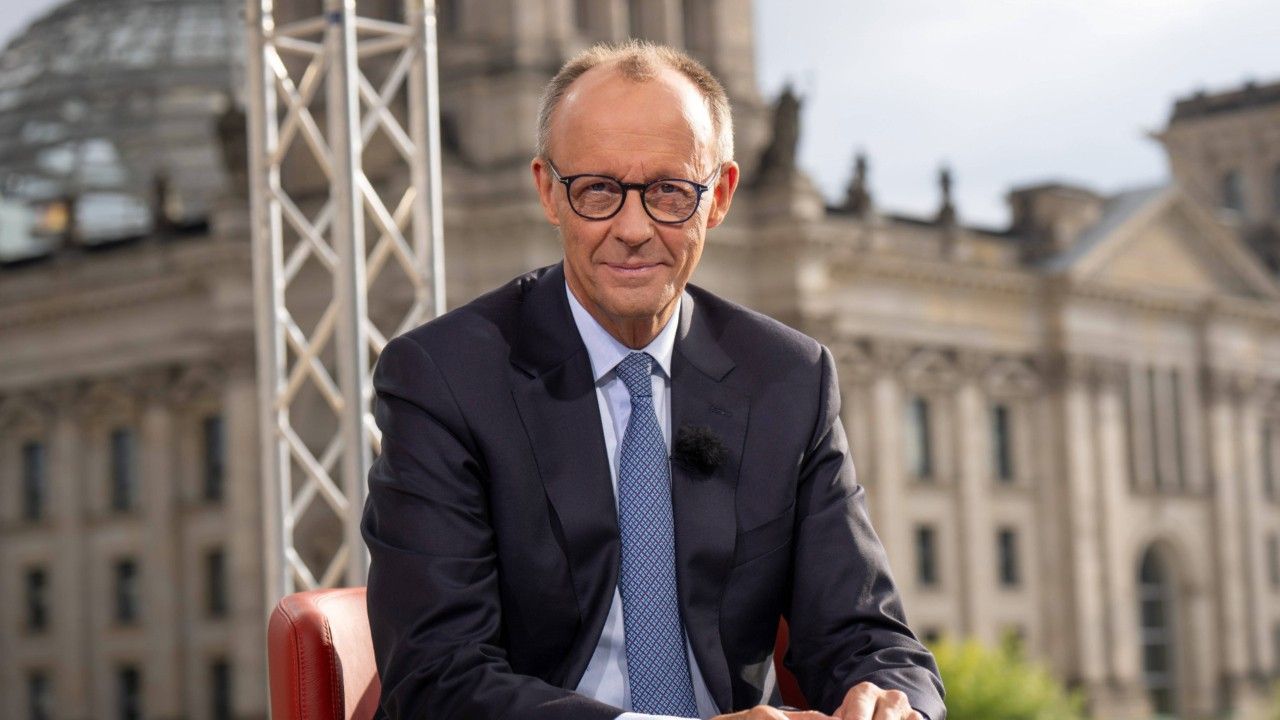 Video: Sommerinterview: Merz will Bürgergeld-Änderungen