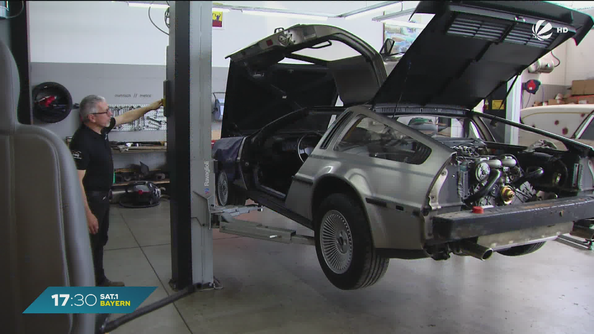 Video: 40 Jahre "Zurück in die Zukunft": Kfz-Meister spezialisiert auf Kult-Autos