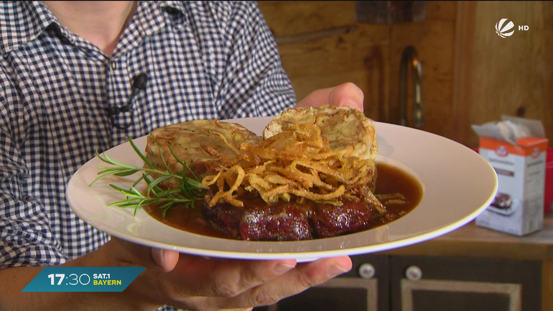 Video: Food-Blogger aus Bayern mit Rezept: So gelingt veganer Zwiebelrostbraten