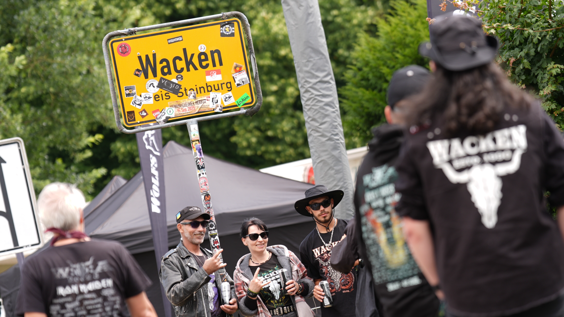 Video: Wacken: Das soll gegen den Schlamm helfen