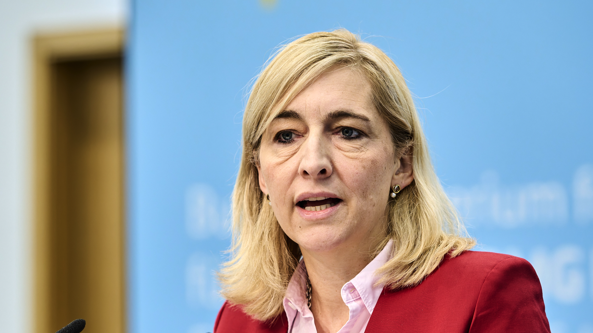 Video: Sparpaket für Krankenkassenbeiträge