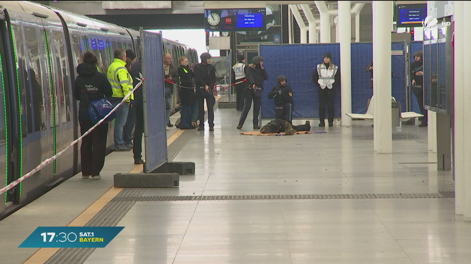 Video: Gefahrensituationen in U-Bahn und Zug: Wie reagiere ich richtig?