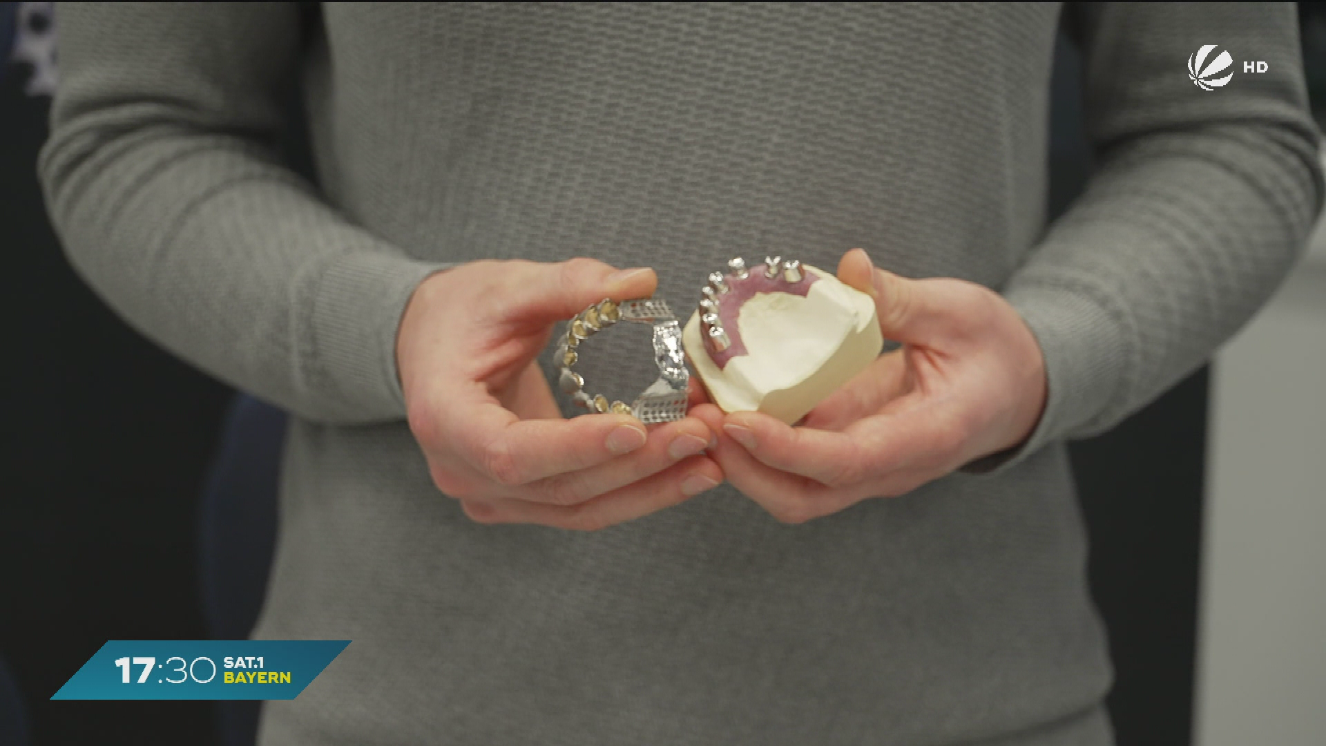 Video: Zähne aus dem 3D-Drucker? Augsburger Start-Up entwickelt neue Technologie