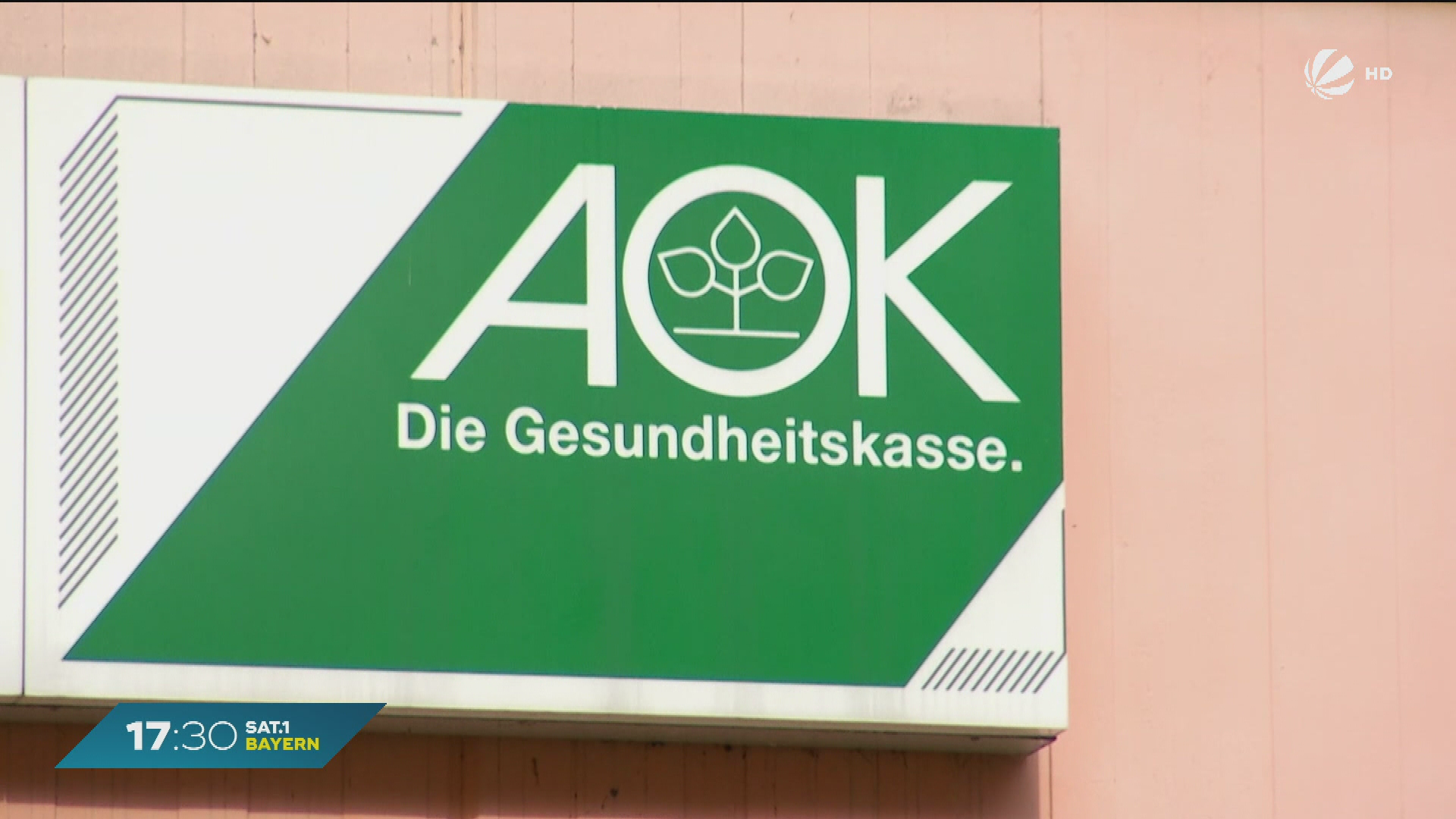 Video: Höhere Krankenkassenbeiträge: Ist ein Wechsel immer sinnvoll?