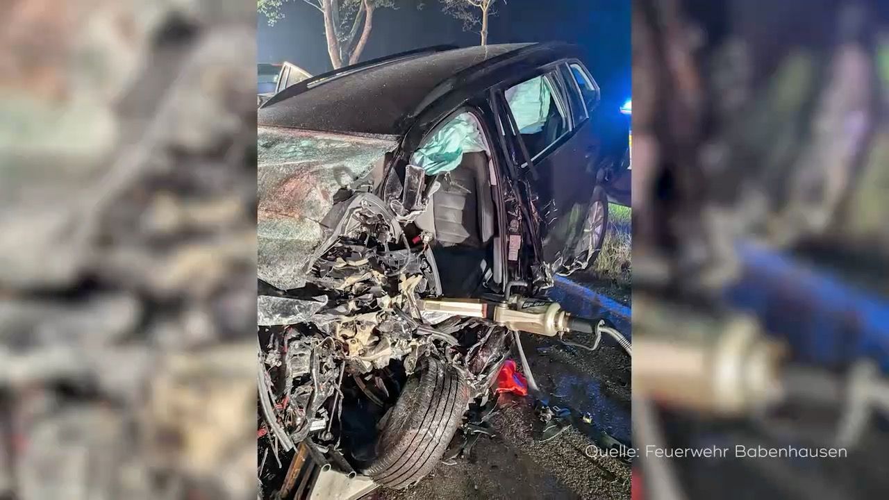 Video: Tödlicher Frontalcrash bei Babenhausen: Beide Fahrer gestorben