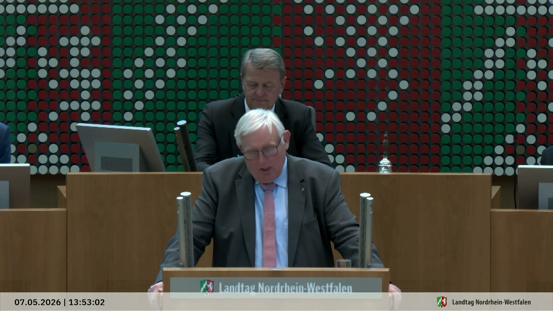 Video: Laumann oder Lauterbach? Verwechslung im NRW-Landtag