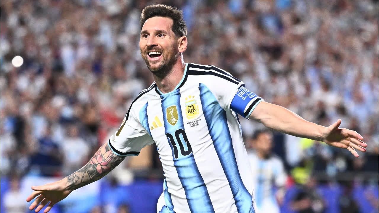 Video: WM-Hammer: Messi zieht mit Klose gleich