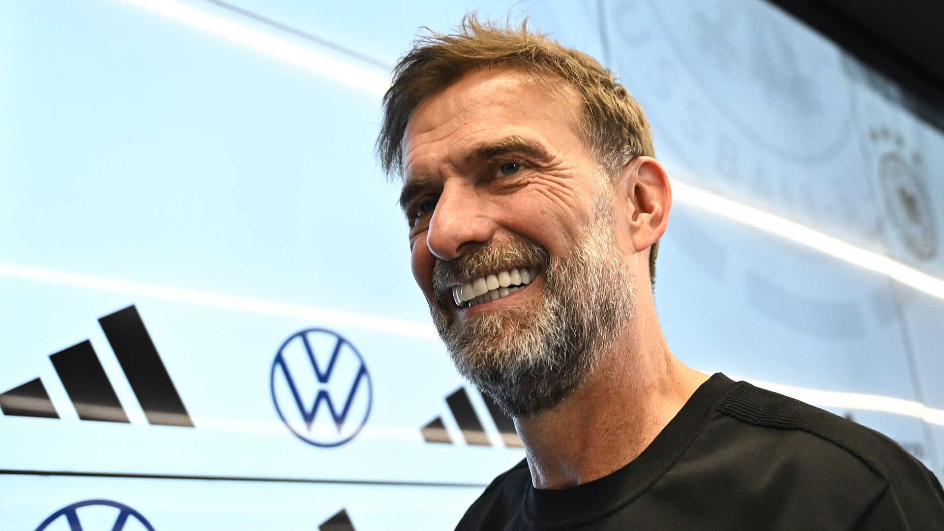Video: Klopp als neuer Bundestrainer vorgestellt