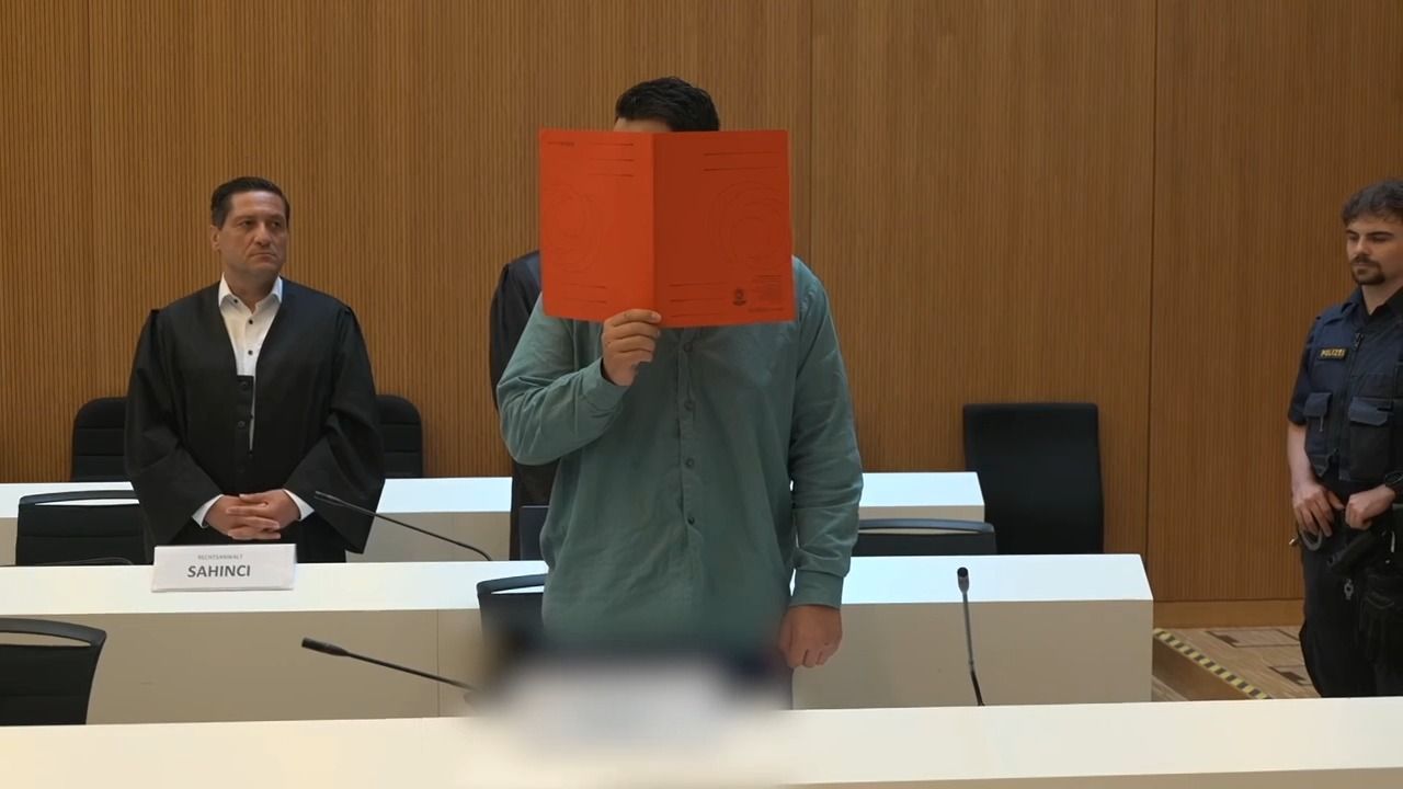 Video: Urteil nach Anschlag auf Verdi-Demo: So reagierte der Angeklagte